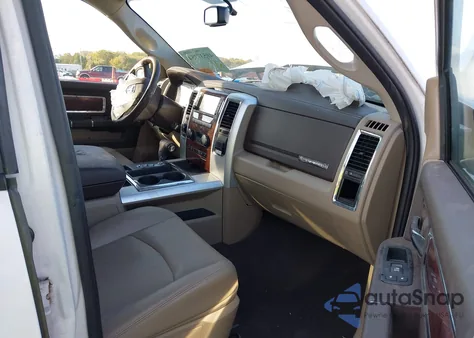 2012 Ram 1500 Laramie z USA, uszkodzony, nr VIN 1C6RD7NT5CS125034